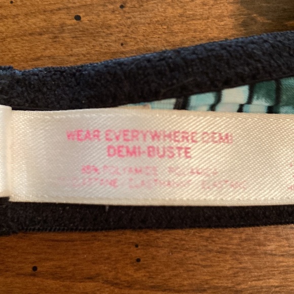 34B PINK Victoria’s Secret “Wear Everywhere Demi” Bra - Picture 13 of 13